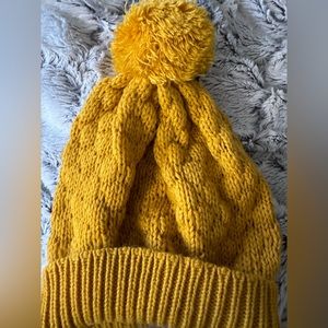 Gorgeous mustard yellow beanie perfect for winter!